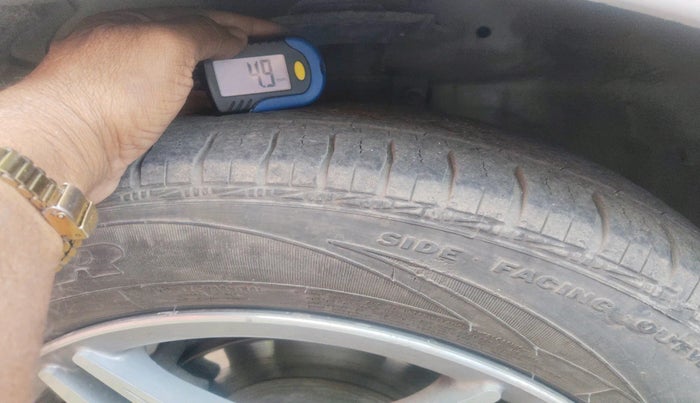 2015 Maruti Ciaz VDI+ SHVS, Diesel, Manual, 1,41,839 km, tyre