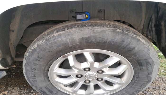 2015 Mahindra TUV300 T8, Diesel, Manual, 88,275 km, tyre