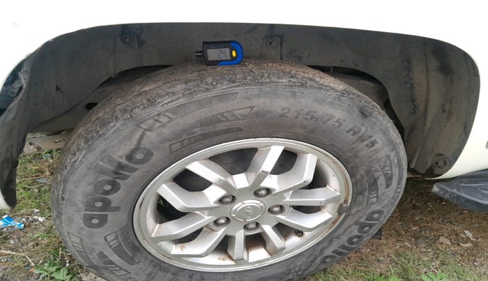 2015 Mahindra TUV300 T8, Diesel, Manual, 88,275 km, tyre