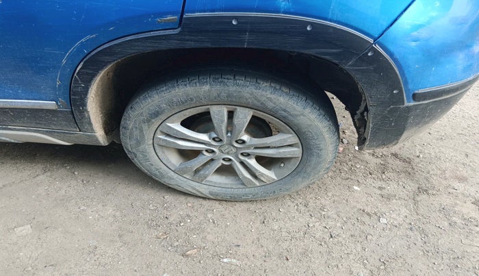 2016 Maruti Vitara Brezza ZDI PLUS, Diesel, Manual, 1,03,145 km, tyre