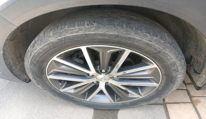 2016 Hyundai Tucson GLS 2WD AT DIESEL, Diesel, Automatic, 95,700 km, tyre