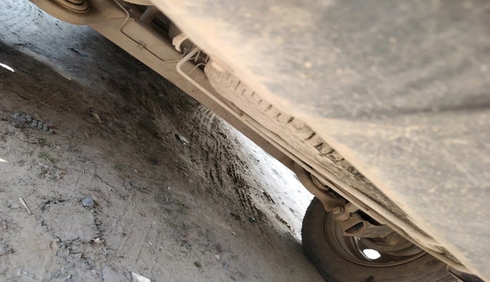 2015 Renault Duster 85 PS RXE DIESEL, Diesel, Manual, 2,00,825 km, tyre