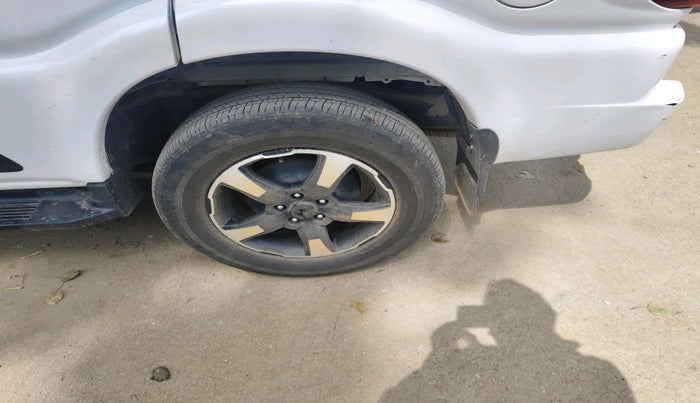 2024 Mahindra SCORPIO CLASSIC S11 7STR, Diesel, Manual, 31,647 km, tyre