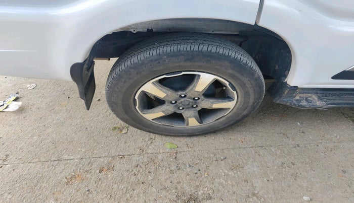 2024 Mahindra SCORPIO CLASSIC S11 7STR, Diesel, Manual, 31,647 km, tyre