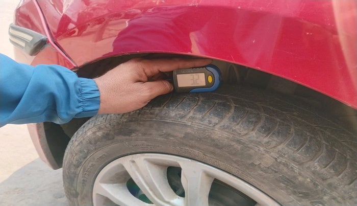 2016 Tata Tiago XZ PETROL, Petrol, Manual, 1,75,305 km, tyre