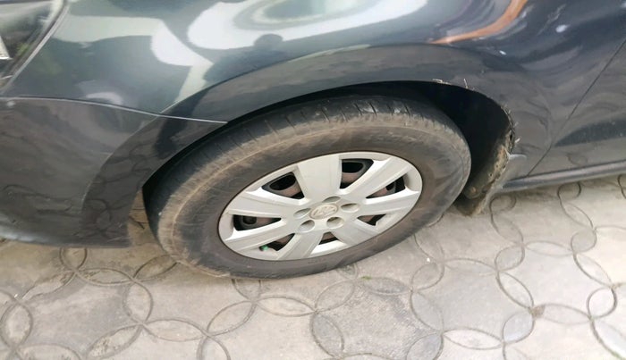 2017 Volkswagen Polo TRENDLINE 1.2L PETROL, Petrol, Manual, 1,37,230 km, tyre