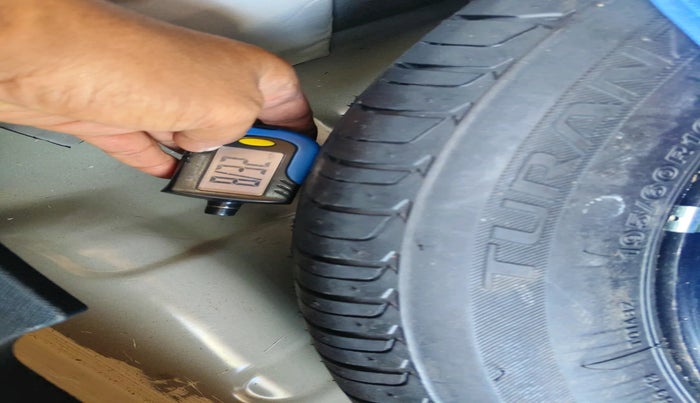 2025 Tata NEXON SMART+ 1.2 PETROL, Petrol, Manual, 7,024 km, tyre