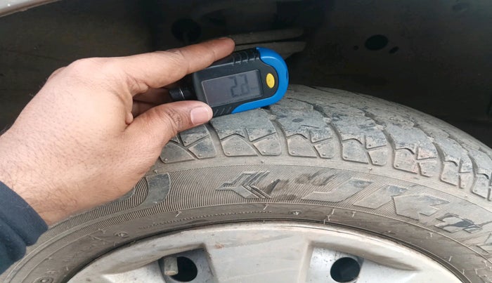 2015 Maruti Wagon R 1.0 LXI CNG, Petrol, Manual, 91,022 km, tyre