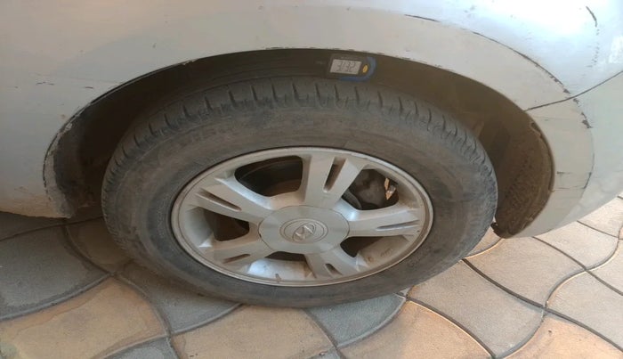 2011 Hyundai i20 SPORTZ 1.2, Petrol, Manual, 1,25,724 km, tyre