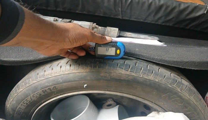 2015 Hyundai Grand i10 SPORTZ 1.2 KAPPA VTVT, Petrol, Manual, 1,14,445 km, tyre