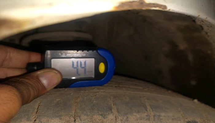 2019 Maruti Swift LDI, Diesel, Manual, 1,01,817 km, tyre