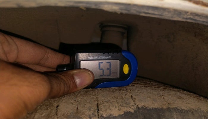 2019 Maruti Swift LDI, Diesel, Manual, 1,01,817 km, tyre