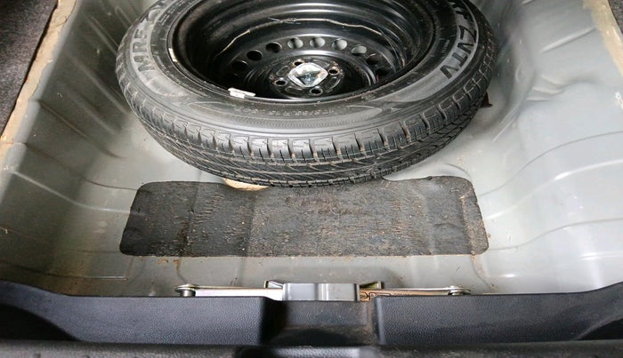 2022 Honda City 1.5L I-VTEC ZX CVT, Petrol, Automatic, 19,582 km, tyre