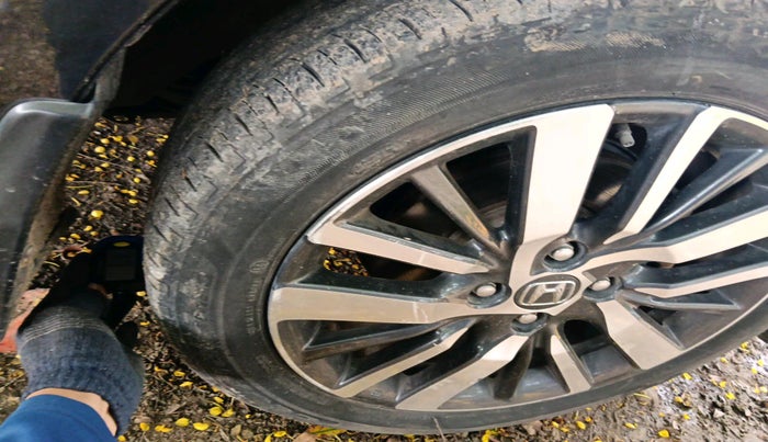 2022 Honda City 1.5L I-VTEC ZX CVT, Petrol, Automatic, 19,582 km, tyre