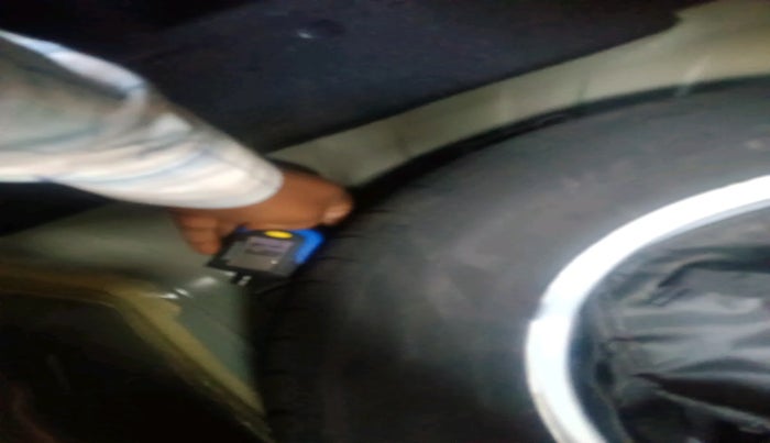 2025 Tata PUNCH Adventure (S), Petrol, Manual, 2,164 km, tyre