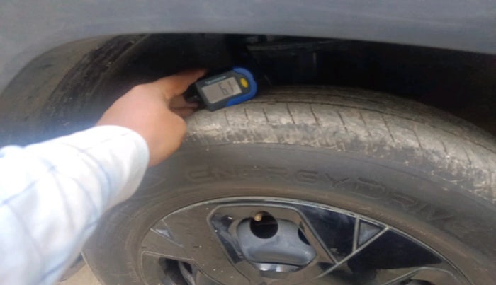 2025 Tata PUNCH Adventure (S), Petrol, Manual, 2,164 km, tyre