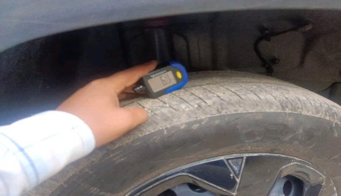 2025 Tata PUNCH Adventure (S), Petrol, Manual, 2,164 km, tyre