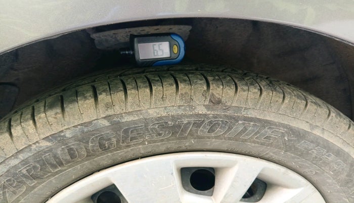 2012 Hyundai i20 MAGNA 1.2, Petrol, Manual, 70,566 km, tyre