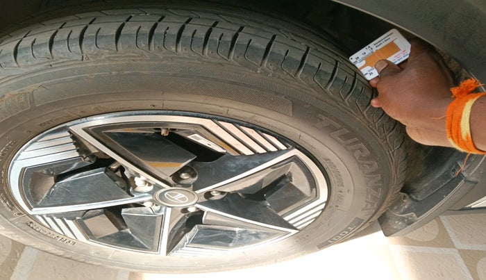 2023 Tata NEXON FEARLESS S 1.2 REVOTRON 6 MT DT, Petrol, Manual, 18,052 km, tyre