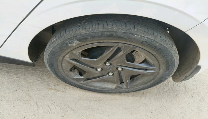 2023 Hyundai NEW I20 SPORTZ 1.2 MT, Petrol, Manual, 46,789 km, tyre