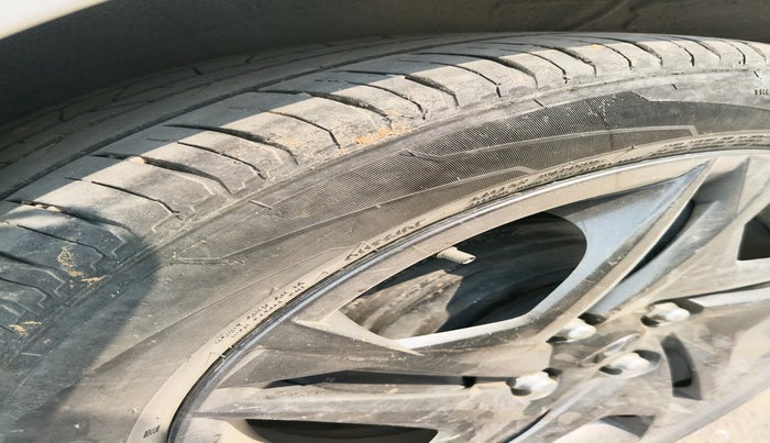 2023 Hyundai NEW I20 SPORTZ 1.2 MT, Petrol, Manual, 46,789 km, tyre