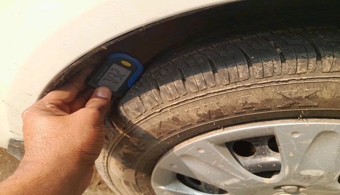 2015 Honda Amaze 1.2L I-VTEC S, Petrol, Manual, 1,11,123 km, tyre