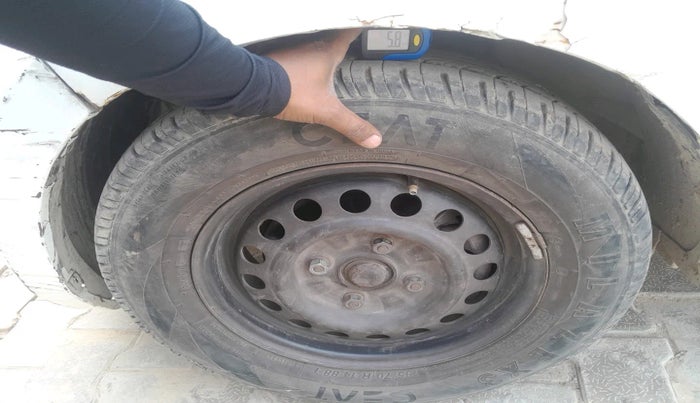 2014 Chevrolet Enjoy 1.3 LS 8 STR, Diesel, Manual, 1,59,262 km, tyre