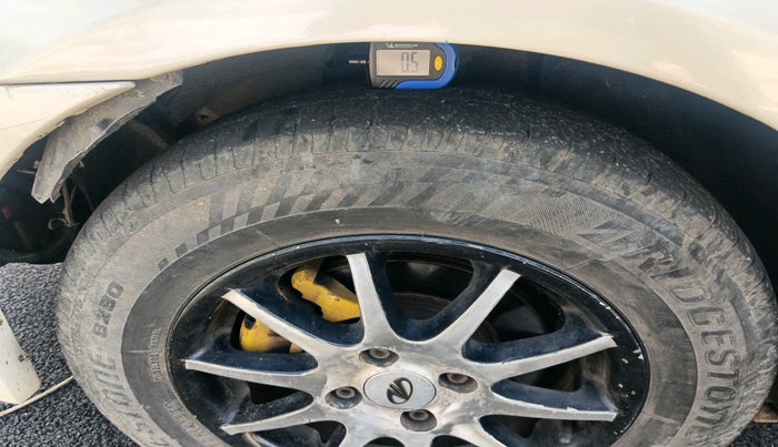 2012 Mahindra Verito 1.5 D6, Diesel, Manual, 1,31,528 km, tyre