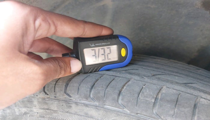 2016 Maruti Swift Dzire ZDI, Diesel, Manual, 1,36,564 km, tyre