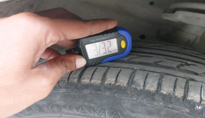 2016 Maruti Swift Dzire ZDI, Diesel, Manual, 1,36,564 km, tyre