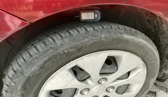 2016 Hyundai Xcent S 1.2, Petrol, Manual, 35,552 km, tyre