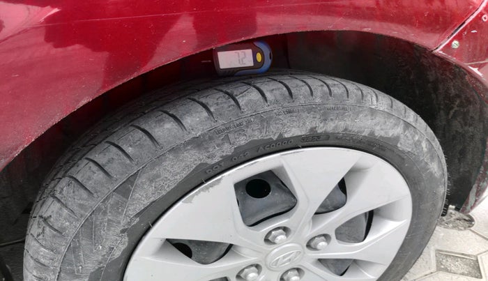 2016 Hyundai Xcent S 1.2, Petrol, Manual, 35,552 km, tyre