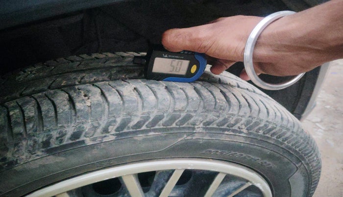 2019 Maruti Vitara Brezza LDI, Diesel, Manual, 97,977 km, tyre