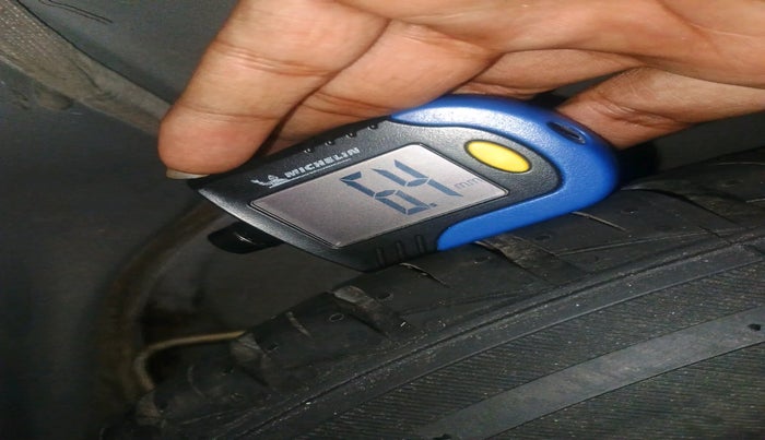 2019 Hyundai NEW SANTRO SPORTZ MT, Petrol, Manual, 38,399 km, tyre