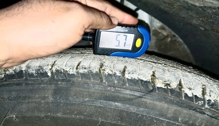 2016 Hyundai Creta BASE 1.6 PETROL, Petrol, Manual, 60,962 km, tyre