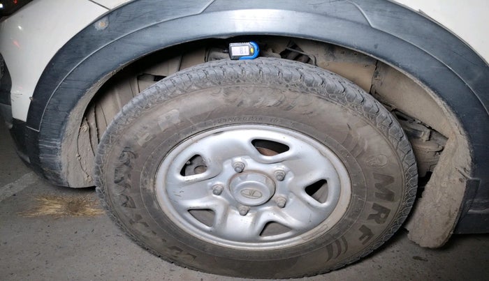 2017 Tata Hexa XE 4X2 7 STR, Diesel, Manual, 87,275 km, tyre