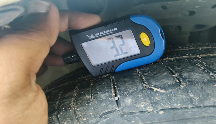 2014 Honda City 1.5L I-DTEC SV, Diesel, Manual, 1,92,458 km, tyre