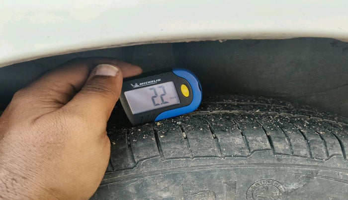 2014 Honda City 1.5L I-DTEC SV, Diesel, Manual, 1,92,458 km, tyre