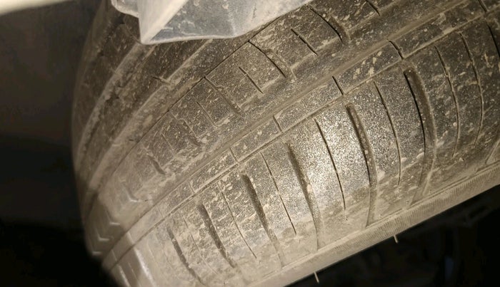 2020 Tata Harrier XZ PLUS 2.0L DARK EDITION, Diesel, Manual, 1,07,868 km, tyre