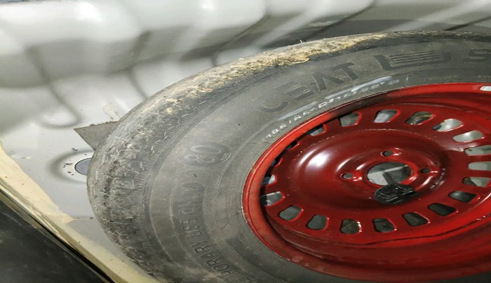 2023 Nissan MAGNITE Geza Edition CVT, Petrol, Automatic, 12,333 km, tyre