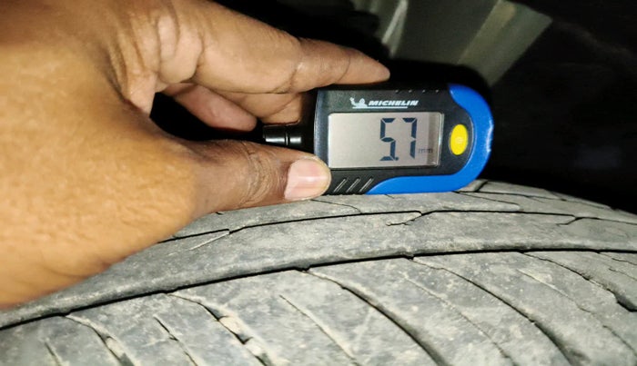 2023 Nissan MAGNITE Geza Edition CVT, Petrol, Automatic, 12,333 km, tyre