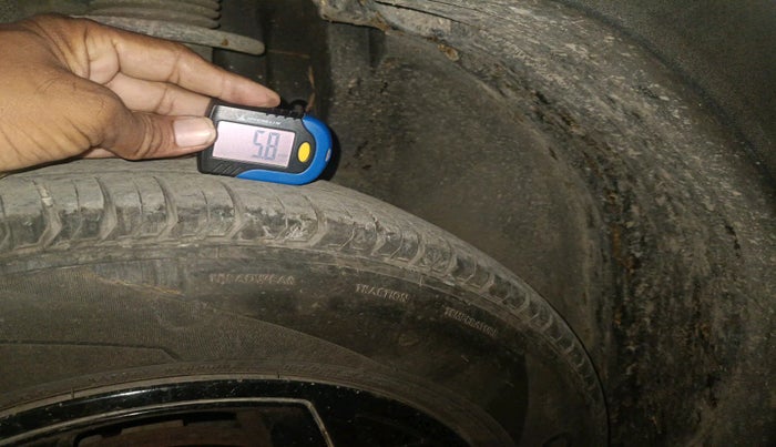 2021 Tata PUNCH ACCOMPLISHED MT, Petrol, Manual, 25,402 km, tyre