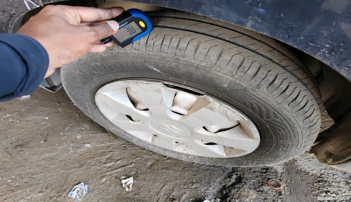 2018 Maruti Wagon R 1.0 LXI CNG, Petrol, Manual, 90,984 km, tyre