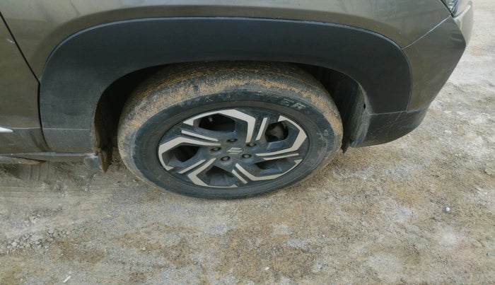 2023 Maruti BREZZA ZXi Plus , Petrol, Manual, 92,941 km, tyre