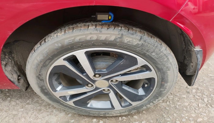 2023 Tata ALTROZ XZA + SUNROOF, Petrol, Automatic, 28,439 km, tyre