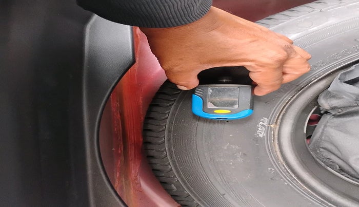 2023 Tata ALTROZ XZA + SUNROOF, Petrol, Automatic, 28,439 km, tyre