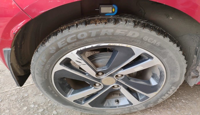 2023 Tata ALTROZ XZA + SUNROOF, Petrol, Automatic, 28,439 km, tyre