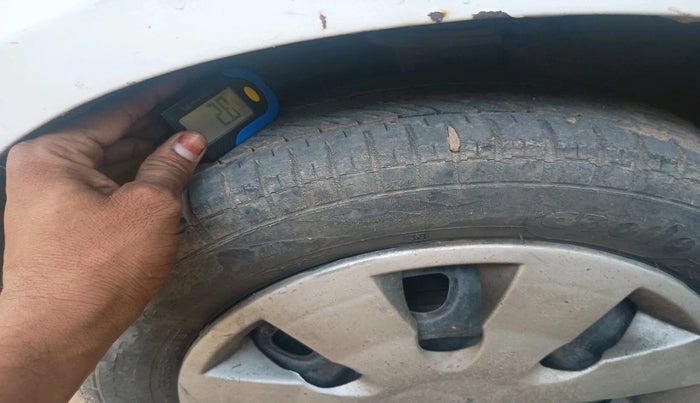 2014 Maruti Alto K10 VXI, Petrol, Manual, 71,971 km, tyre