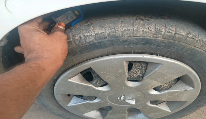 2014 Maruti Alto K10 VXI, Petrol, Manual, 71,971 km, tyre