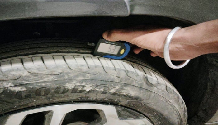 2025 Maruti FRONX ALPHA 1.0 TURBO MT, Petrol, Manual, 5,616 km, tyre